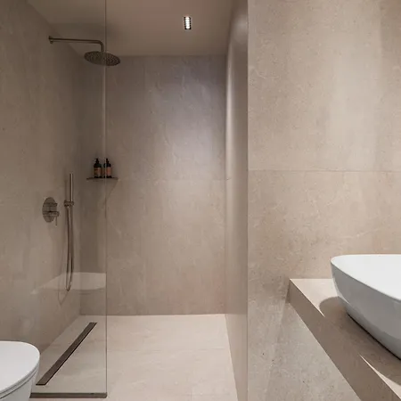 Eli Modiano Apartmán Soluň